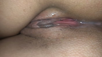 Istri Mesum Keluar Cari Kontol