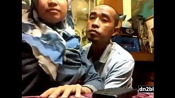 Tosca Hijab Melayu Jago Ngeweks Mulut