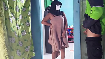 Dicebas Ojol Pas Lagi Asyik Ngegituin Diri Sendiri