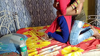 अपनी शादीशुदा छात्रा को उसके घर जाकर ज़ोरदार तरीके से चोदने का मजा – गर्मागरम हिंदी आवाज में – पहला भाग