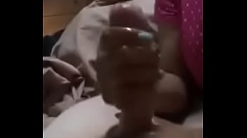 Pulang Dari Sekolah Dengan Penat, Meminta Nenek Membantumu Melepas Lelah Dengan Sentuhan Mesra