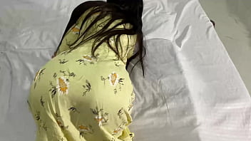 Saat Tukang Susu Minta Bayaran, Nyonya Malah Telanjang Dan Menawarkan Pantatnya Untuk Ditusuk (seks Anal)