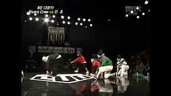 Goyangan Seksi Gadis Korea Di Trailer Physicx Cup – Youtube.flv
