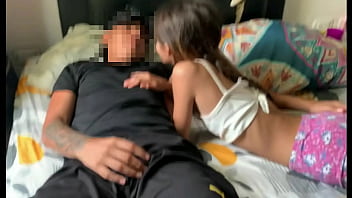 Kisah Panas Hermanastra Yang Menggoda Dan Berani Bercinta Dengan Saudara Tirinya Saat Orang Tua Pergi