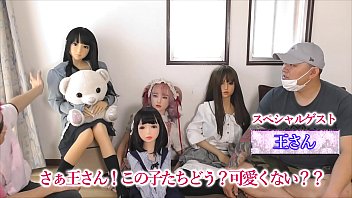 Tiba-tiba Perlihatkan Boneka Seks China Ke Orang China, Reaksi Mereka Bikin Heboh! Prank Seru