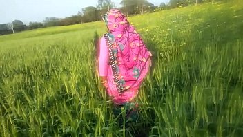 Desi Bhabhi Mesum Di Hutan Desa, Ngentot Liar Dengan Suara Erang Hindi