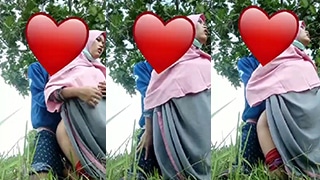 Ukhti Digebuki Di Kebun Teriak Aduh Enak Banget Sayang