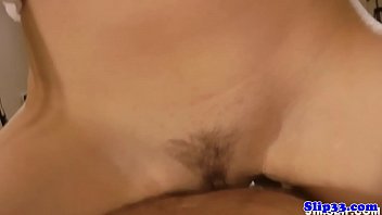 Gadis Cantik Amatir Rusia Menunggangi Kontol Kakek Tua