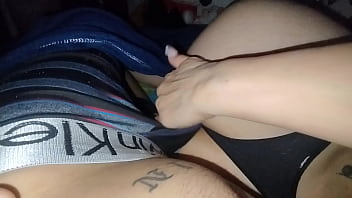 Mau Tidur Malah Digituin Pacar Di Kasur, Lihat Deh Gimana Jadinya