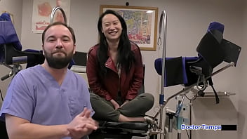 Zoe Lark Menggoda Di Siccos Bersama Dr Tampa