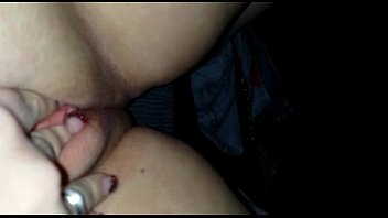 Mengocok Memek Di Perjalanan Pulang