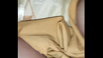 Analia Memohon Untuk Diberi Susu Yang Kental Dan Hangat