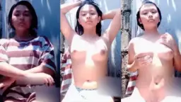 Gadis Manis Imut Lagi Mandi Telanjang Bulat