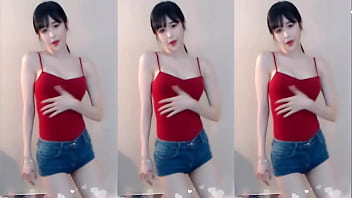 Cô Gái Trung Quốc Uốn éo Thân Hình Nóng Bỏng Nhún Nhảy đầy Quyến Rũ