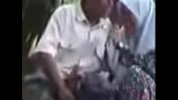 Bokep indo di ruang tamu saat rumah lagi sepi