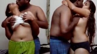 Seorang Pria Menggila-gilai Istri Jalang Adiknya Dalam Adegan Panas Bergaya Malayalam