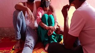 Suami Menggila, Pacari Istrinya Bersama Pria Asing Dalam Video Mesum Desa