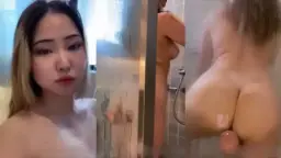 Menggoda Diri Dengan Dildo Raksasa, Sensasi Luar Biasa