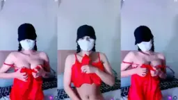 Molly Mengangkang Menggoda Pascol Dengan Rayuan Erotis