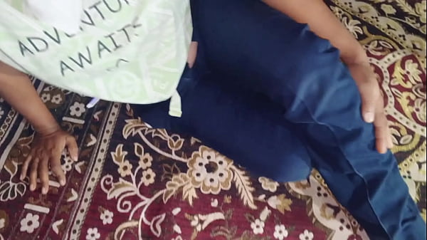 Desi Bhabhi Ka Garam Pani Devar Ke Upar Ubal Pada, Chudai Ke Beech Maza Chhalka Diya