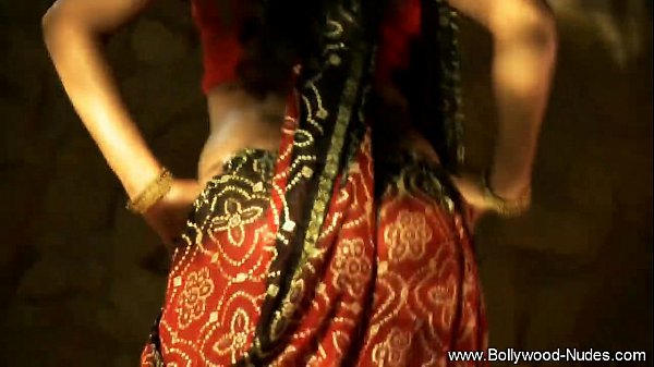 Tarian Si Gadis Cokelat India, Gerakan Memikat Yang Bikin Nafsu Menggebu
