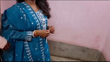 Hukuman Seks Kasar Untuk Kamwali Desi, Pertama Kali Ditusuk Pussy Ketatnya