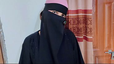 Jasmine Si Hijab Nakal Digilas Kontol Asing Sampai Meraung-raung