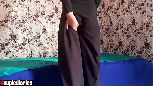 Isteri Arab Berjilbab, Sange Berat, Manggil Selingkuhan Buat Main.