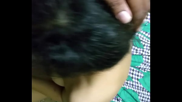 Cewek India Lagi Ngewe Mulut.