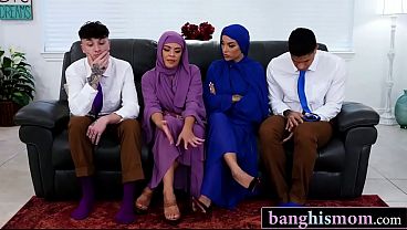 Pesta Ngentot Balas Dendam Bareng Dua Mami Hijab Montok Dan Anak Tiri Kontol Besar