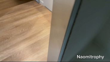 Liburan Ngewe Sama Kakak Tiri Naomi Noel, Makin Enak Makin Nafsu.