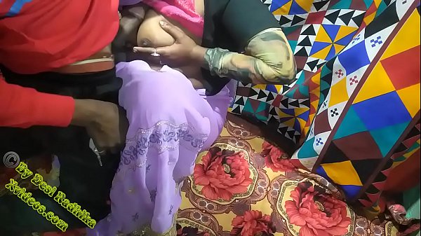 Desi Bhabhi Ki Chudai Lover Ke Saath Bedroom Mein, Hindi Audio Mein Saaf, Garam, Aur Sexy.