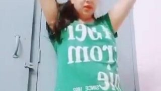 Video Telanjang Bini Orang Chandigarh – Selfie Colong.