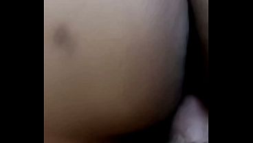 سكس عربى نار 🔥 جديد، نيك جامد وشرموطة طيزها ضخمة تركب زب عشيقها السعودي بقوة وشهوة